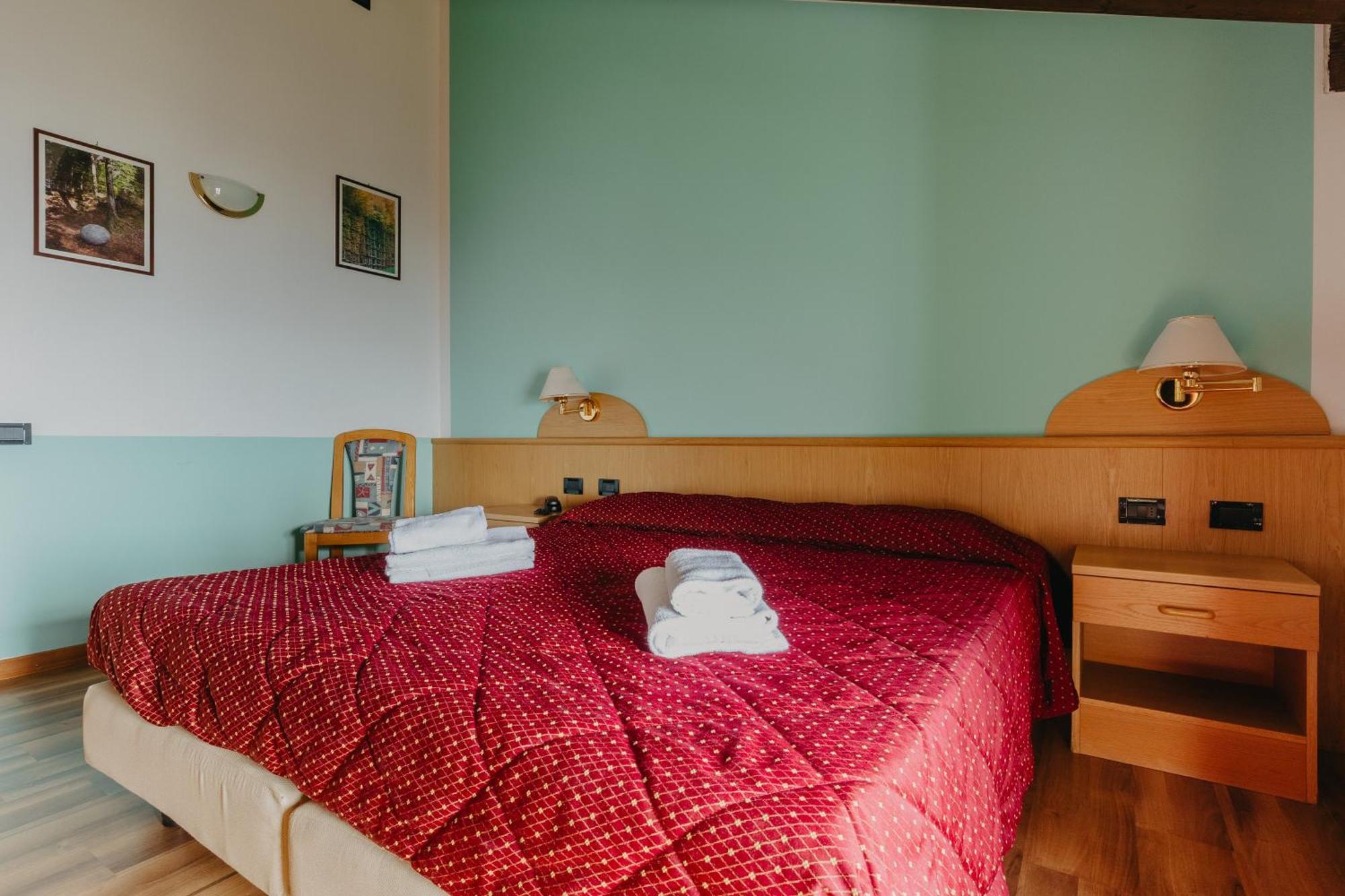 Hotel Spera Strigno 外观 照片