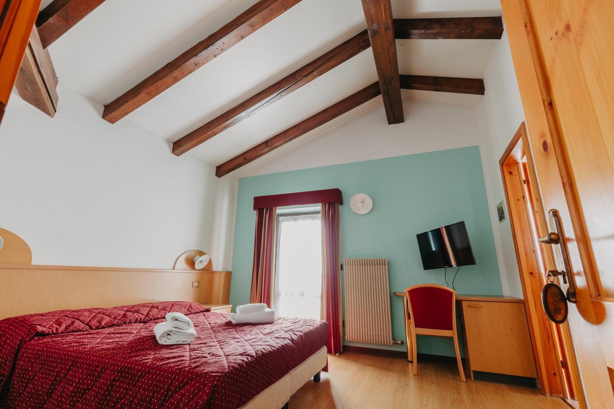 Hotel Spera Strigno 外观 照片